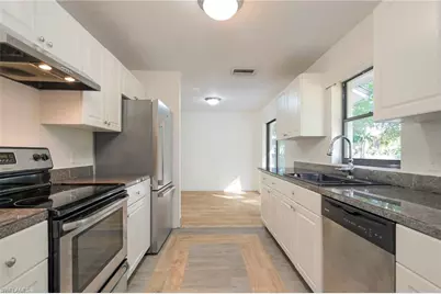 13831 3rd St, Fort Myers, FL 33905 - Photo 11