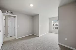 15432 Wildflower Cir, Naples, FL 34119 - Photo 13