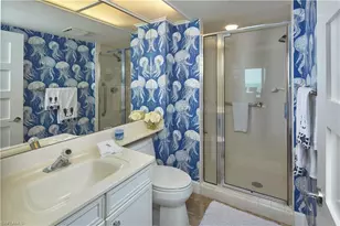 4651 Gulf Shore Blvd N, Naples, FL 34103 - Photo 15