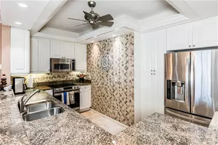 816 W Elkcam Cir, Marco Island, FL 34145 - Photo 7