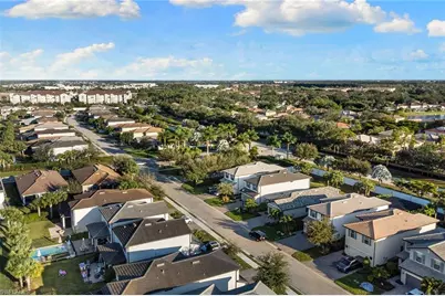 9201 Bramley Ter, Fort Myers, FL 33967 - Photo 37