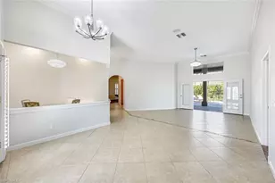 2035 Castle Garden Ln, Naples, FL 34110 - Photo 11