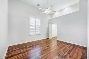 2035 Castle Garden Ln, Naples, FL 34110 - Photo 23