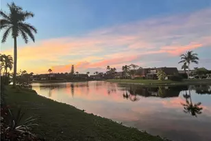 4330 Chantelle Dr, Naples, FL 34112 - Photo 27