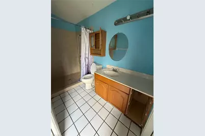 633 SW 10th Pl, Cape Coral, FL 33991 - Photo 7