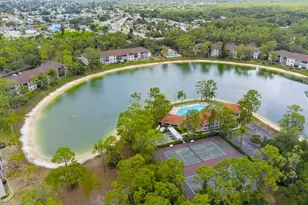 5716 Deauville Cir, Naples, FL 34112 - Photo 11