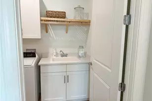 207 Indies Dr E, Naples, FL 34114 - Photo 27