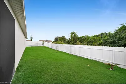 3017 26th St SW, Lehigh Acres, FL 33976 - Photo 25