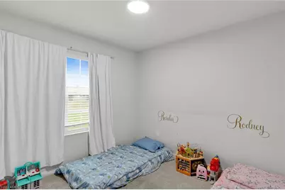 3017 26th St SW, Lehigh Acres, FL 33976 - Photo 15