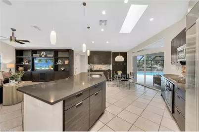 404 Bayside Ave, Naples, FL 34108 - Photo 13