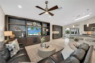 404 Bayside Ave, Naples, FL 34108 - Photo 15