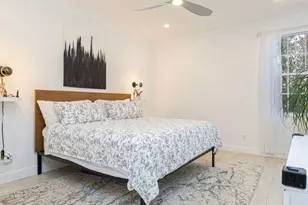 3735 Fieldstone Blvd, Naples, FL 34109 - Photo 7