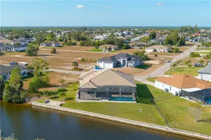 2833 NW 41st Ave, Cape Coral, FL 33993 - Photo 5