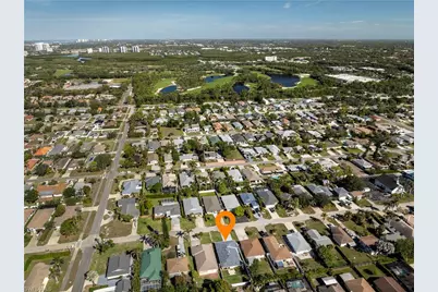 718 107th Ave N, Naples, FL 34108 - Photo 27