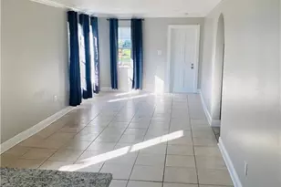 151 7th St, Naples, FL 34113 - Photo 5