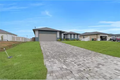 309 NE 15th Ter, Cape Coral, FL 33909 - Photo 29