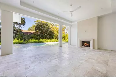 4851 Crayton Rd, Naples, FL 34103 - Photo 11