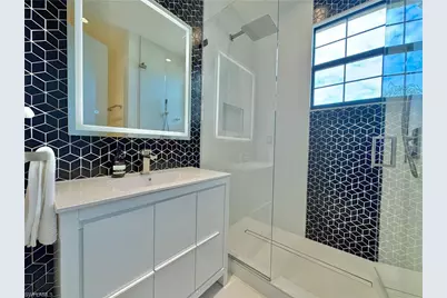 4231 Siderno Ct, Naples, FL 34119 - Photo 27