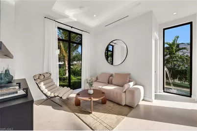 788 7th Ave N, Naples, FL 34102 - Photo 11