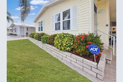264 Lakeside Dr, North Fort Myers, FL 33903 - Photo 3