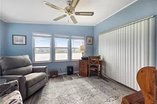 264 Lakeside Dr, North Fort Myers, FL 33903 - Photo 21