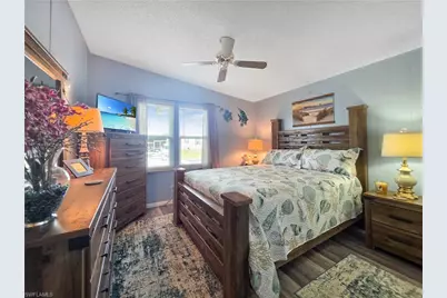 264 Lakeside Dr, North Fort Myers, FL 33903 - Photo 15