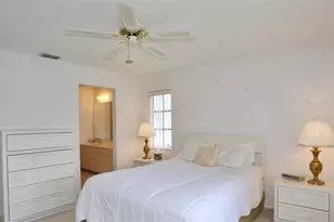 388 Belina Dr, Naples, FL 34104 - Photo 13