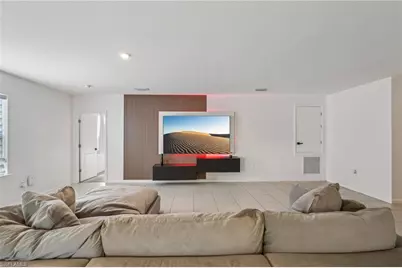 1905 NE 17th Ave, Cape Coral, FL 33909 - Photo 5