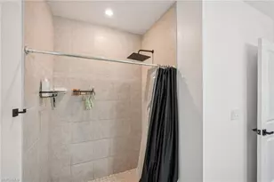 1905 NE 17th Ave, Cape Coral, FL 33909 - Photo 23