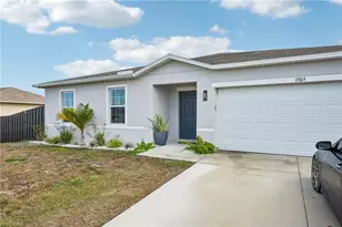 1905 NE 17th Ave, Cape Coral, FL 33909 - Photo 3