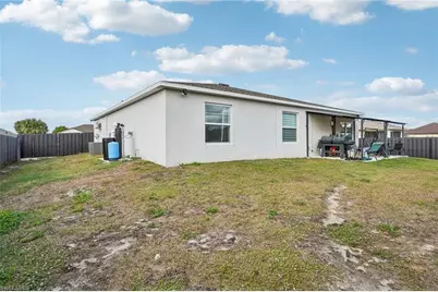 1905 NE 17th Ave, Cape Coral, FL 33909 - Photo 27