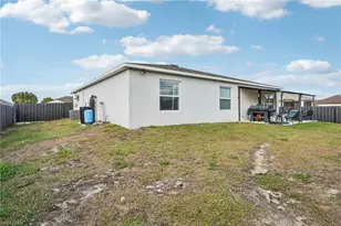 1905 NE 17th Ave, Cape Coral, FL 33909 - Photo 27