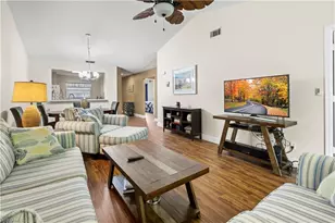 741 Landover Cir, Naples, FL 34104 - Photo 3