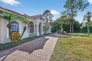 614 Jackson Ave, Lehigh Acres, FL 33972 - Photo 5