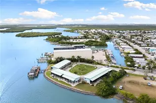 611 Palm Ave, Goodland, FL 34140 - Photo 37