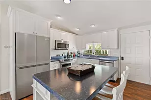 611 Palm Ave, Goodland, FL 34140 - Photo 13