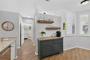 8355 Excalibur Cir, Naples, FL 34108 - Photo 5