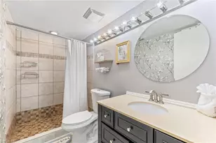 1724 Bald Eagle Dr, Naples, FL 34105 - Photo 9