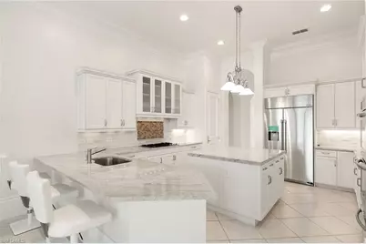 1701 Venezia Way, Naples, FL 34105 - Photo 13