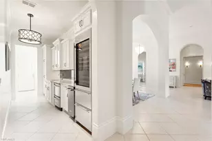 1701 Venezia Way, Naples, FL 34105 - Photo 17