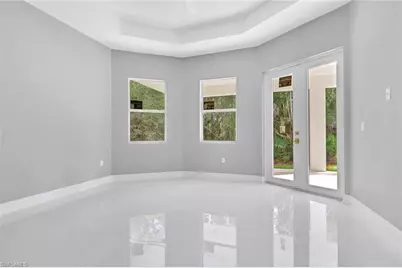 160 Logan Blvd S, Naples, FL 34119 - Photo 37