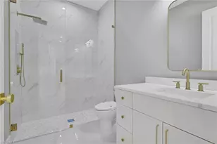 160 Logan Blvd S, Naples, FL 34119 - Photo 45