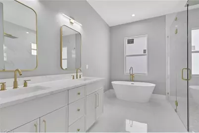 160 Logan Blvd S, Naples, FL 34119 - Photo 39