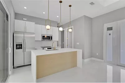 160 Logan Blvd S, Naples, FL 34119 - Photo 35