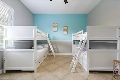 160 Logan Blvd S, Naples, FL 34119 - Photo 17