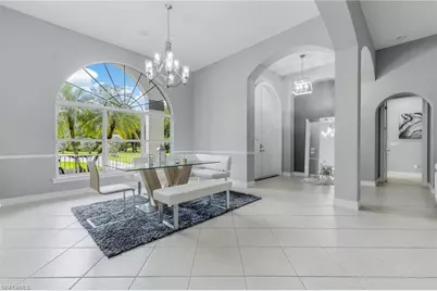 160 Logan Blvd S, Naples, FL 34119 - Photo 7