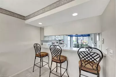 4150 Looking Glass Ln #5, Naples, FL 34112 - Photo 7