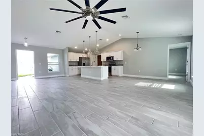 2302 NE 35th St, Cape Coral, FL 33909 - Photo 7