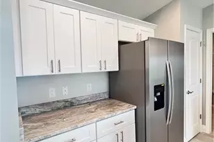 2302 NE 35th St, Cape Coral, FL 33909 - Photo 11