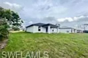 2302 NE 35th St, Cape Coral, FL 33909 - Photo 25